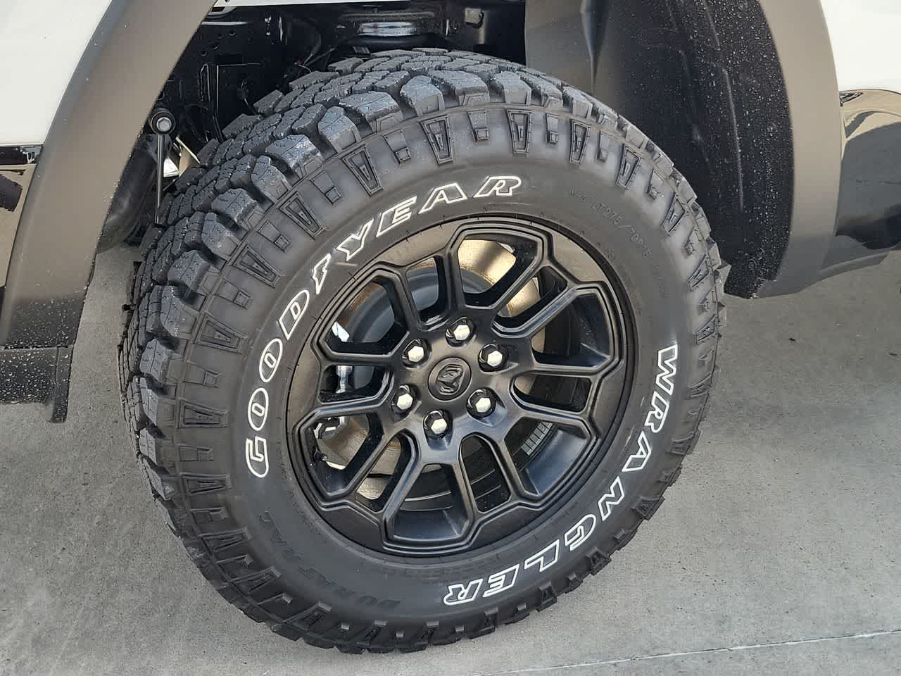 Thumbnail: 2026 RAM 1500 - 16