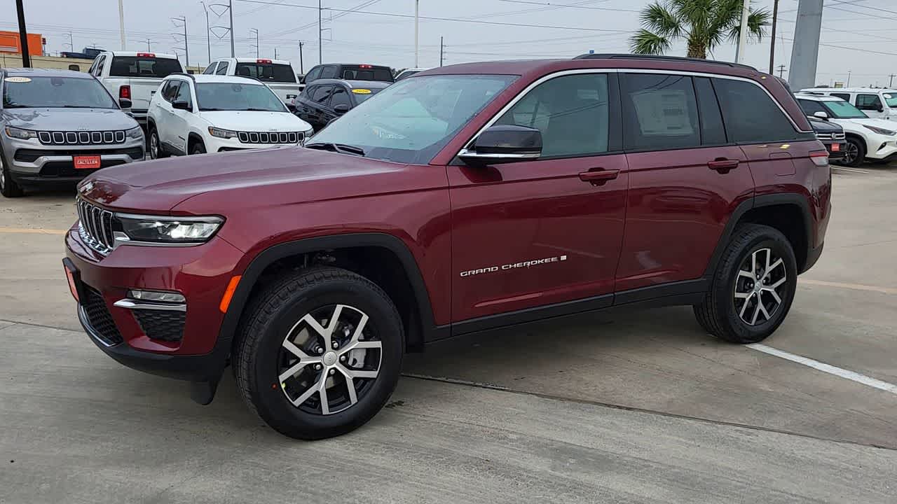 Thumbnail: 2025 Jeep Grand Cherokee - 4