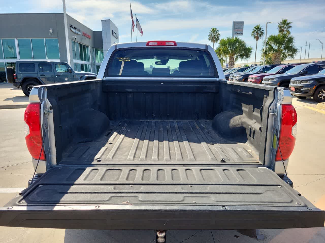 Thumbnail: 2018 Toyota Tundra - 27