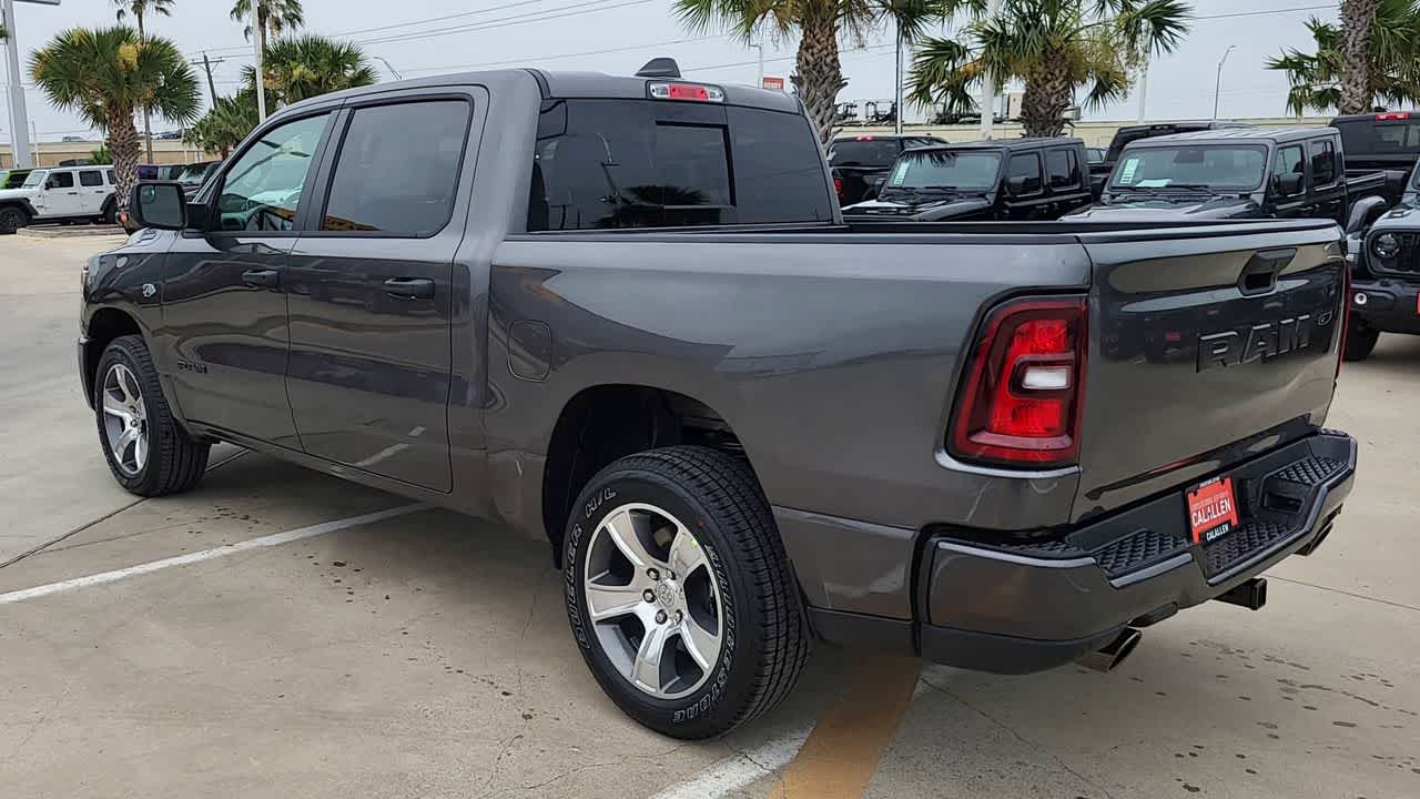 Thumbnail: 2026 RAM 1500 - 7