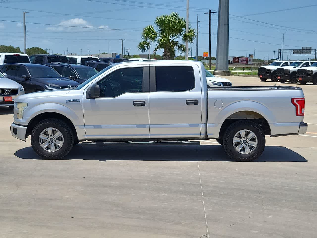Thumbnail: 2015 Ford F-150 - 11