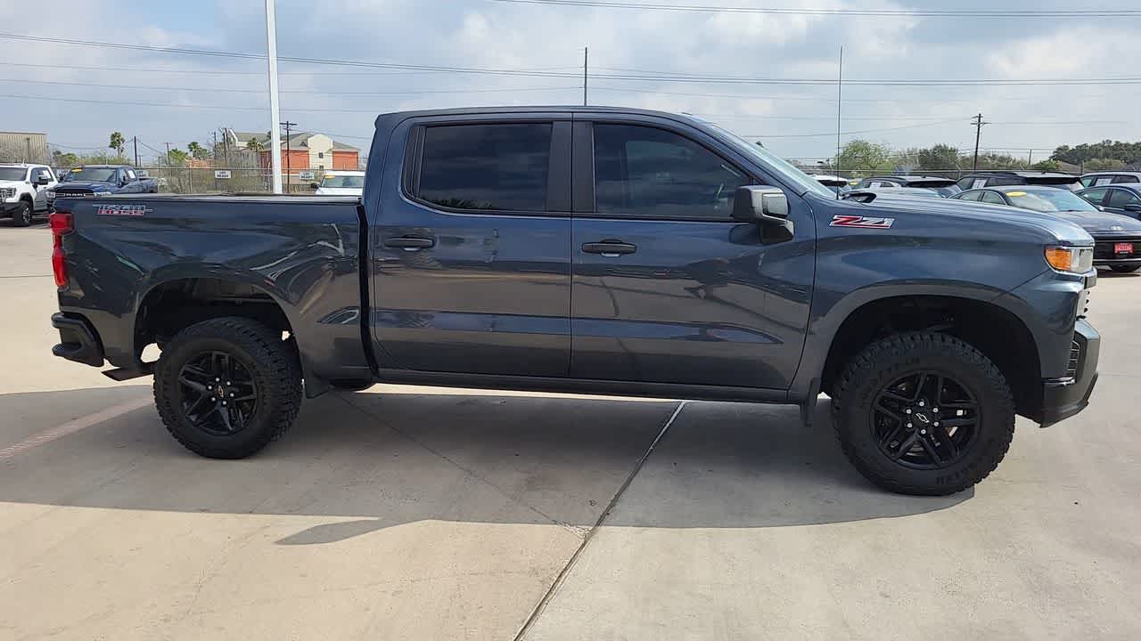 Thumbnail: 2022 Chevrolet Silverado 1500 - 9