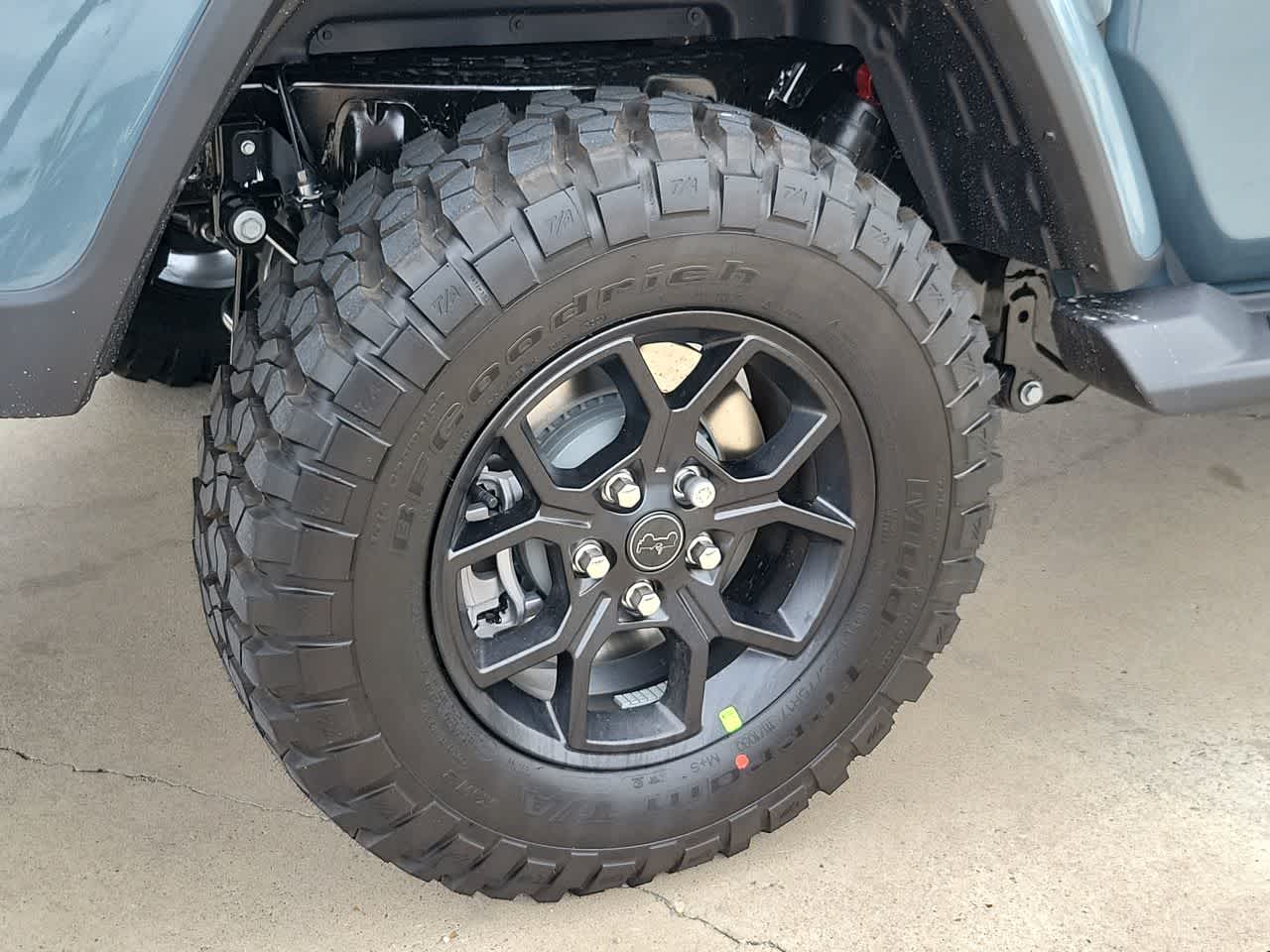 Thumbnail: 2026 Jeep Gladiator - 16