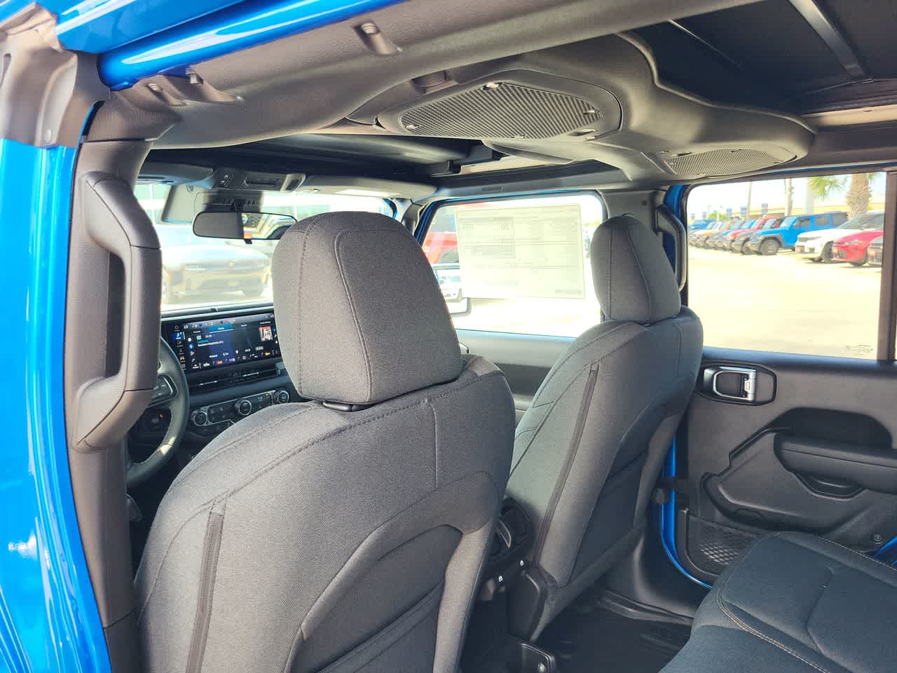 Thumbnail: 2025 Jeep Wrangler - 20