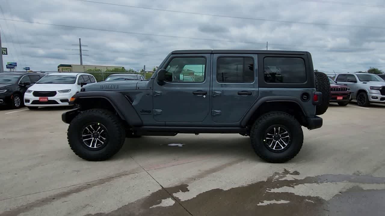 Thumbnail: 2026 Jeep Wrangler - 4