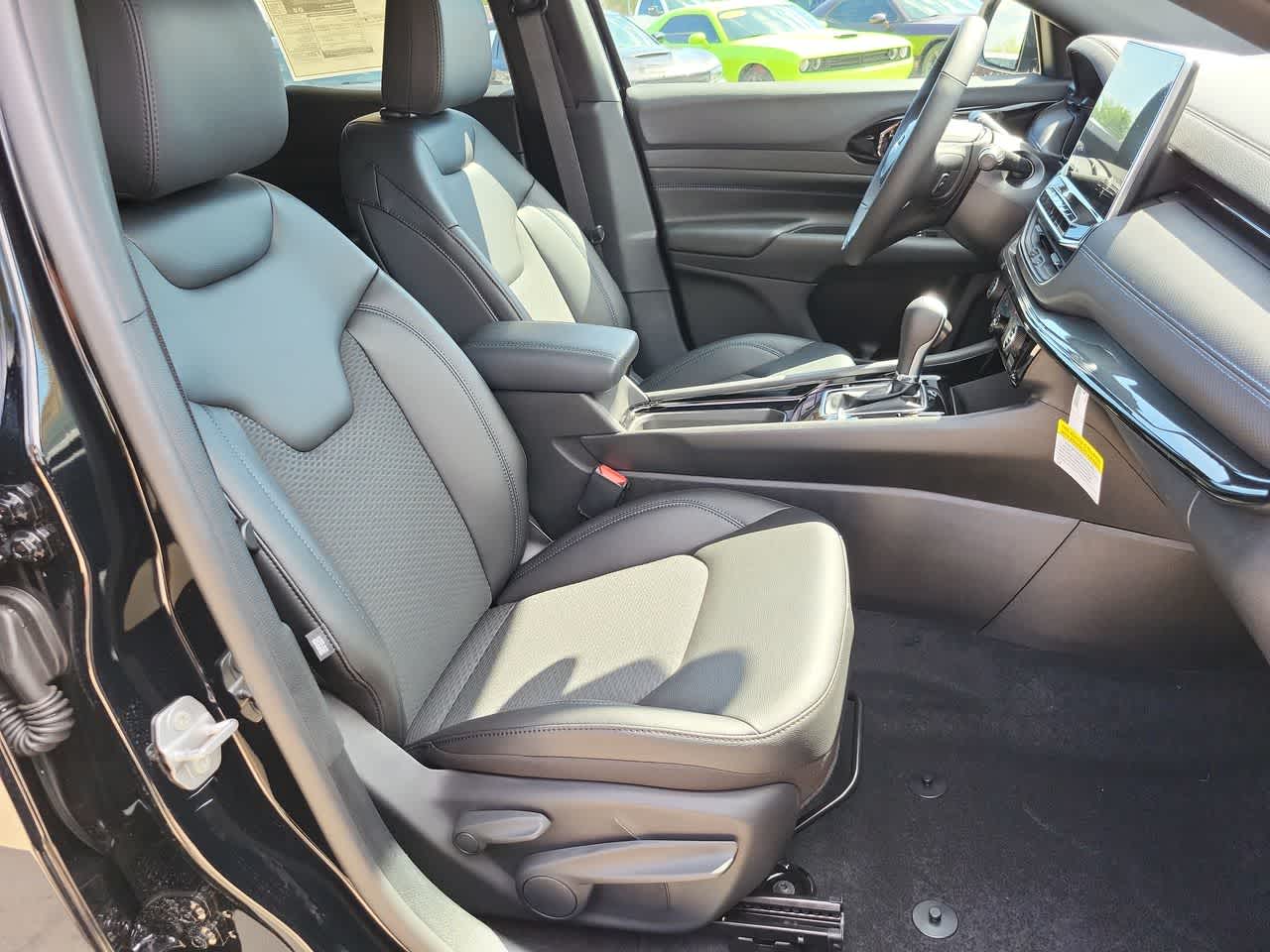 Thumbnail: 2026 Jeep Compass - 22