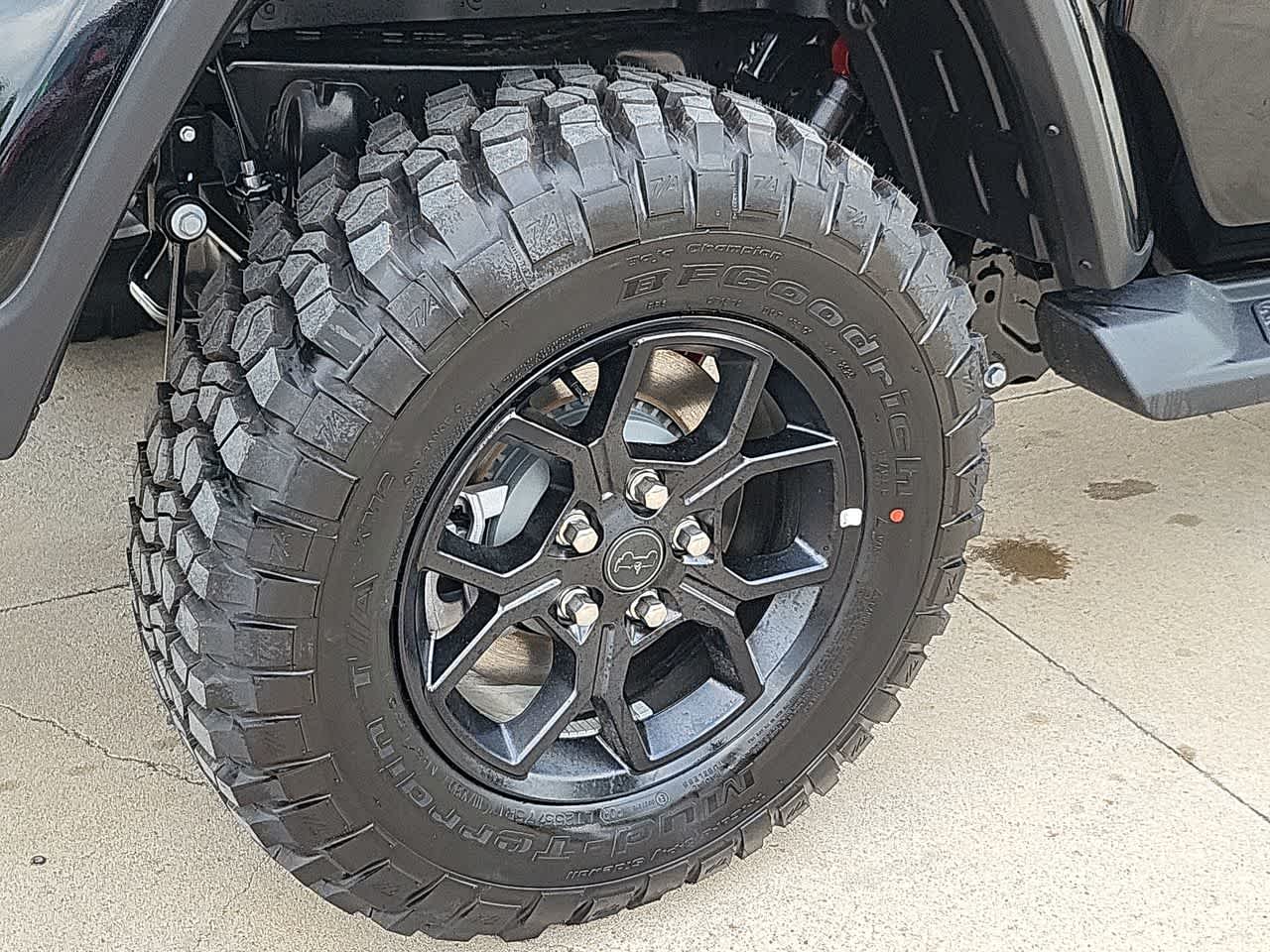 Thumbnail: 2025 Jeep Gladiator - 16