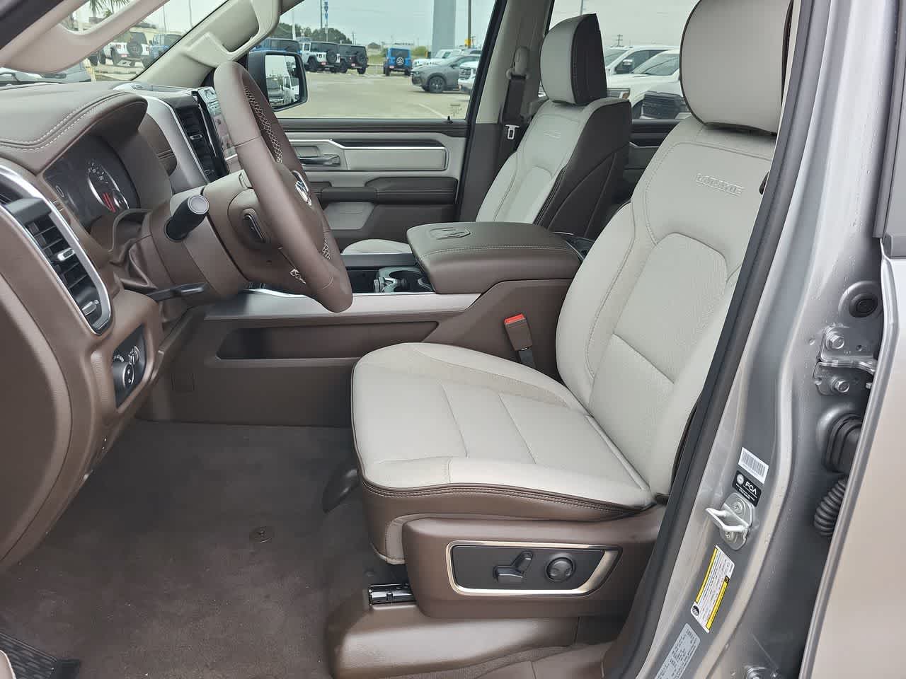 Thumbnail: 2026 RAM 1500 - 19