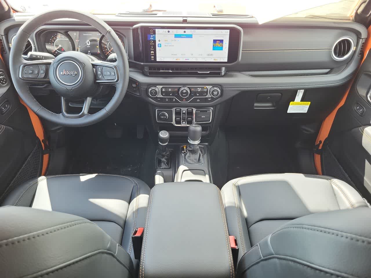 Thumbnail: 2025 Jeep Gladiator - 18