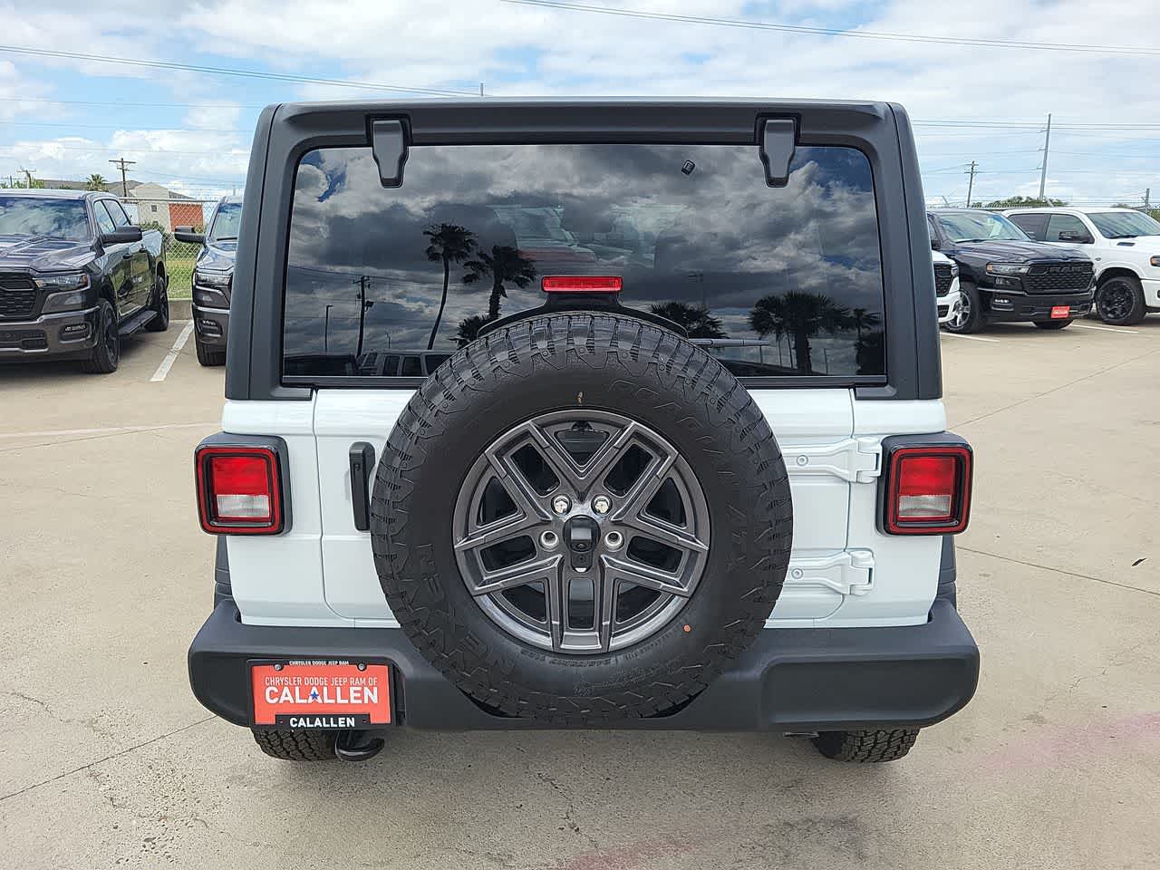 Thumbnail: 2026 Jeep Wrangler - 13