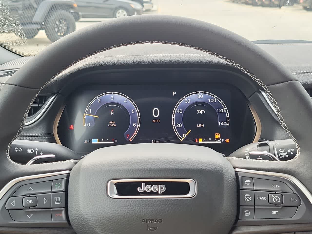 Thumbnail: 2025 Jeep Grand Cherokee - 26