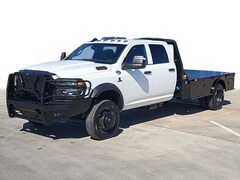 2026 Ram 4500 Chassis Cab TRADESMAN  CREW  4X4 84' CA Pickup