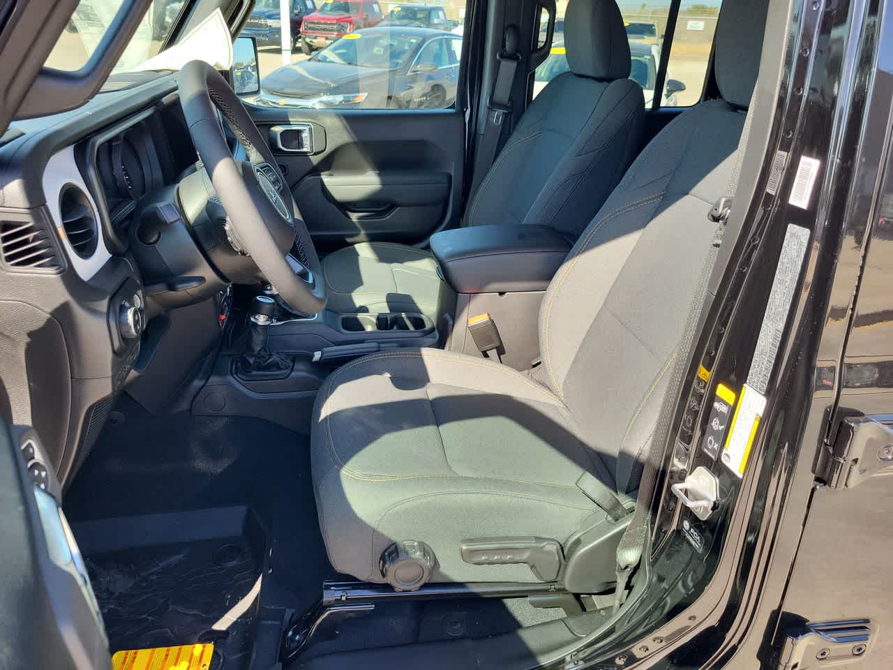 Thumbnail: 2026 Jeep Gladiator - 19