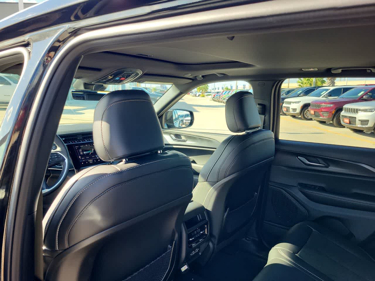 Thumbnail: 2025 Jeep Grand Cherokee - 20