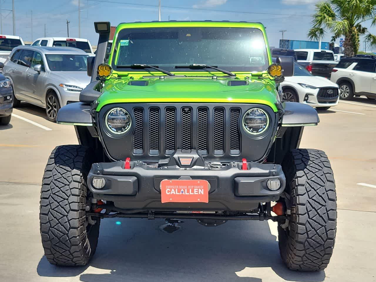 Thumbnail: 2019 Jeep Wrangler - 14