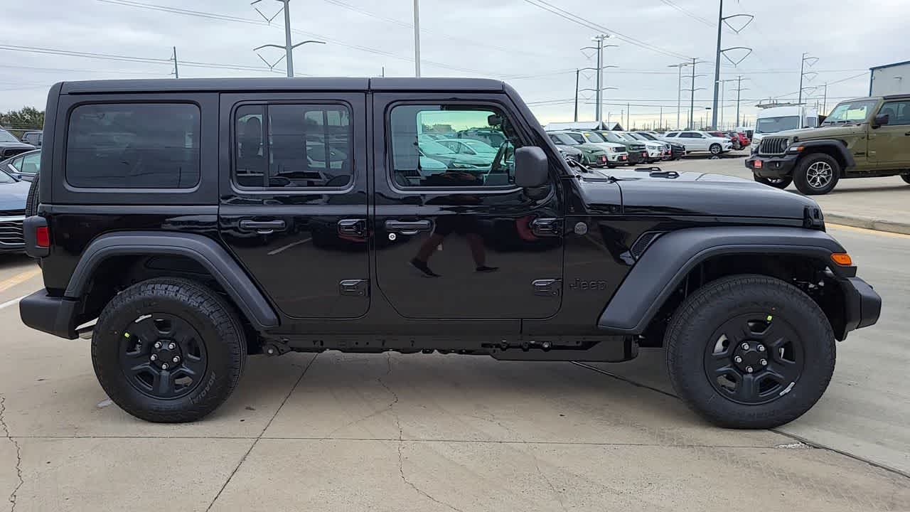 Thumbnail: 2026 Jeep Wrangler - 9