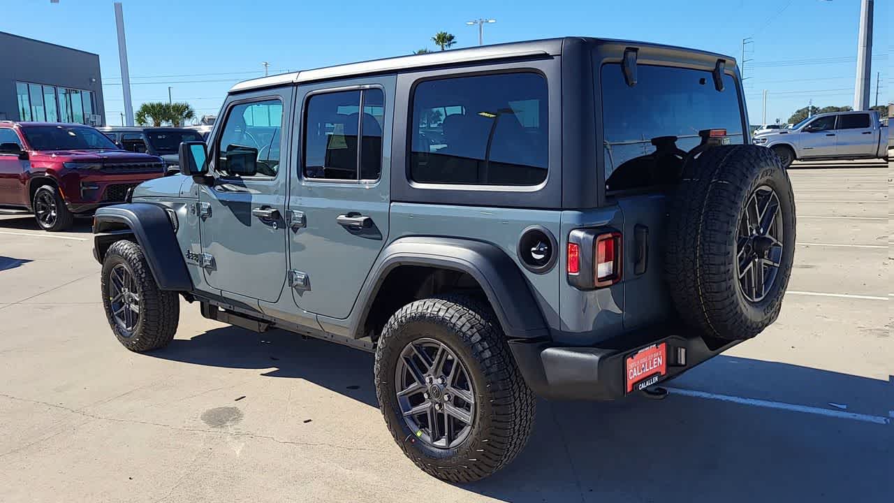 Thumbnail: 2026 Jeep Wrangler - 6