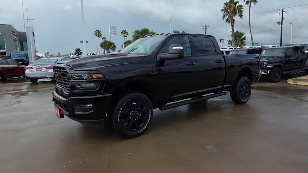 New 2026 Ram 2500 BLACK EXPRESS CREW CAB 4X4 6'4 BOX Pickup