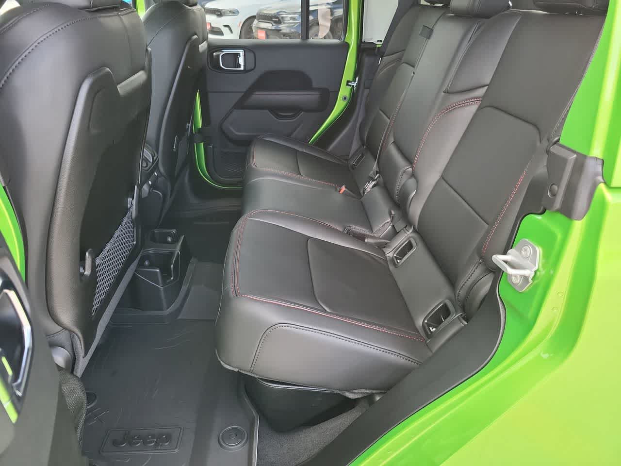 Thumbnail: 2025 Jeep Gladiator - 21