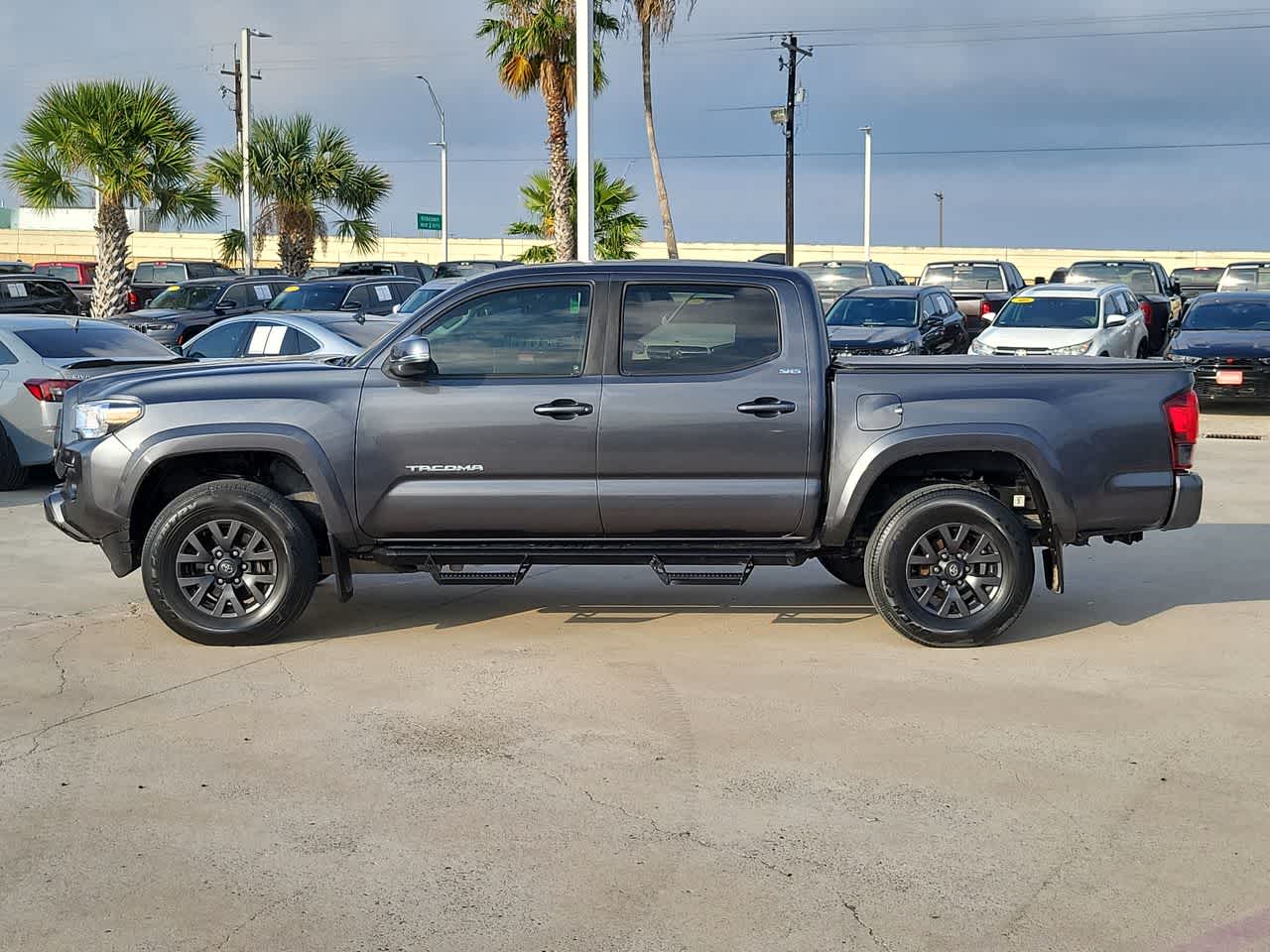 Thumbnail: 2023 Toyota Tacoma - 11