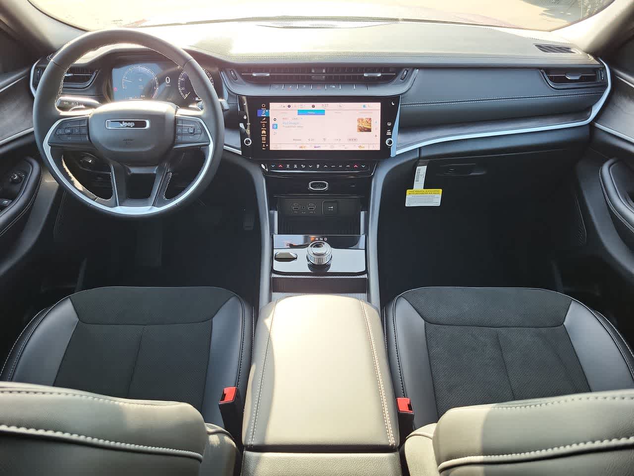 Thumbnail: 2026 Jeep Grand Cherokee - 18