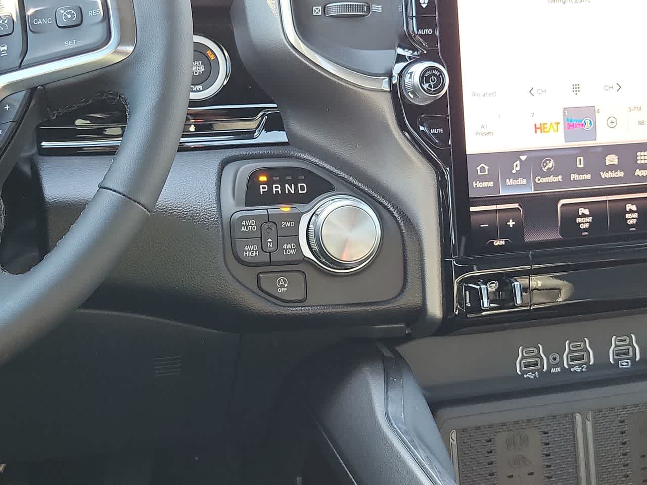 Thumbnail: 2026 RAM 1500 - 25