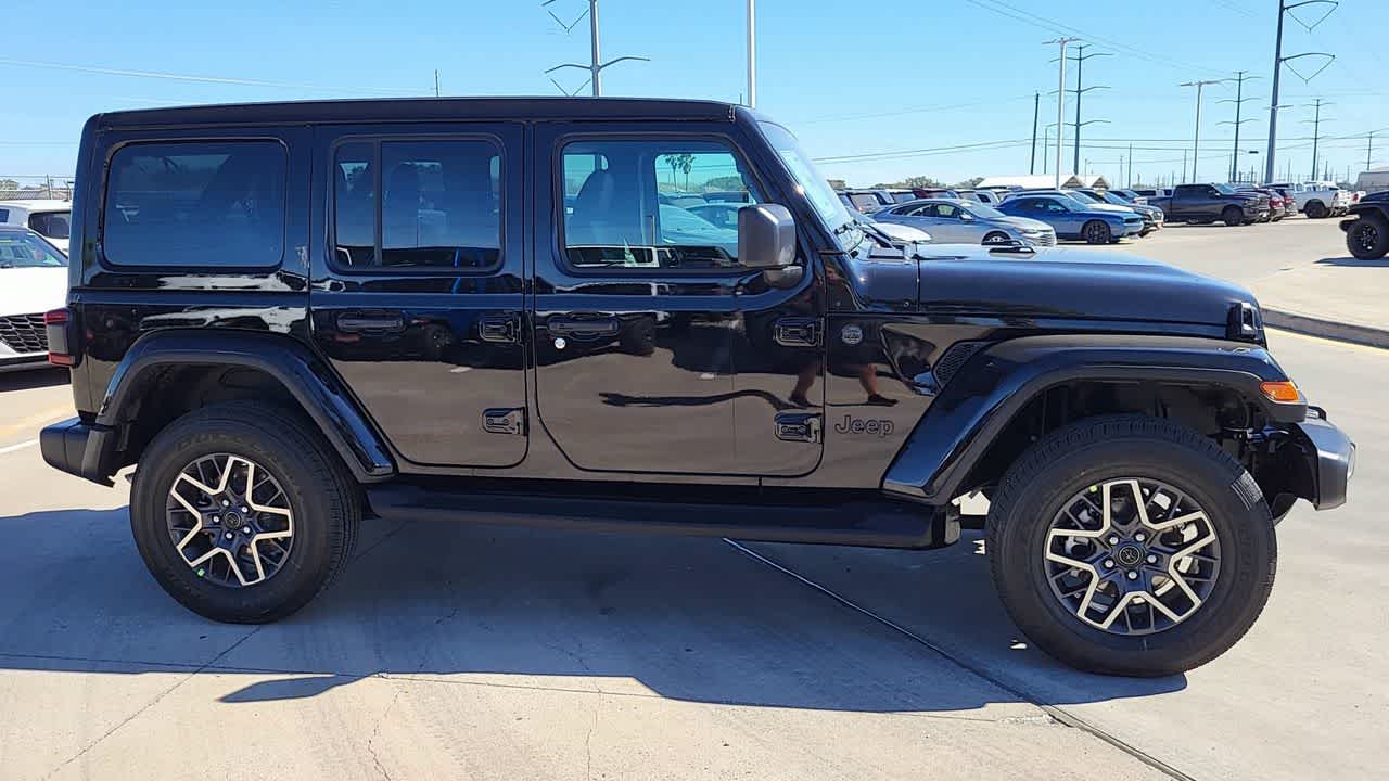 Thumbnail: 2026 Jeep Wrangler - 9