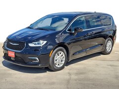 2026 Chrysler Pacifica SELECT Passenger Van