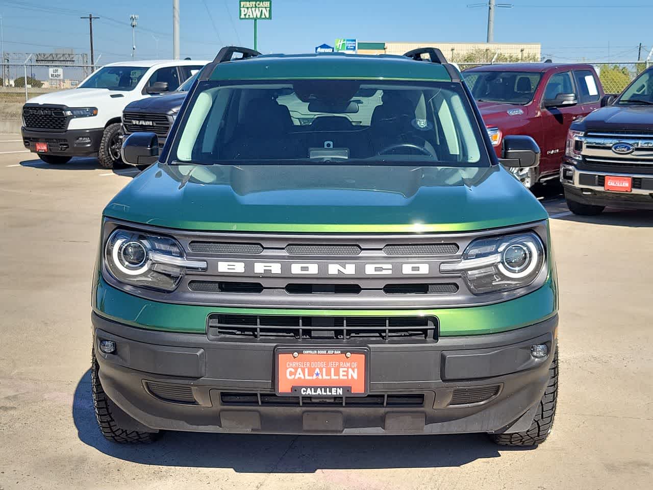 Thumbnail: 2023 Ford Bronco Sport - 14