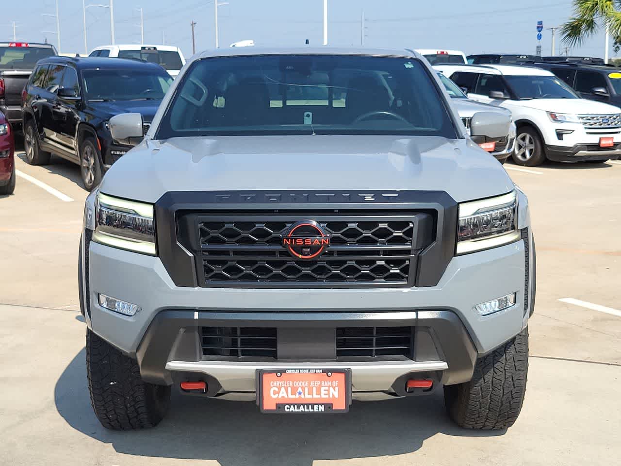 Thumbnail: 2023 Nissan Frontier - 14