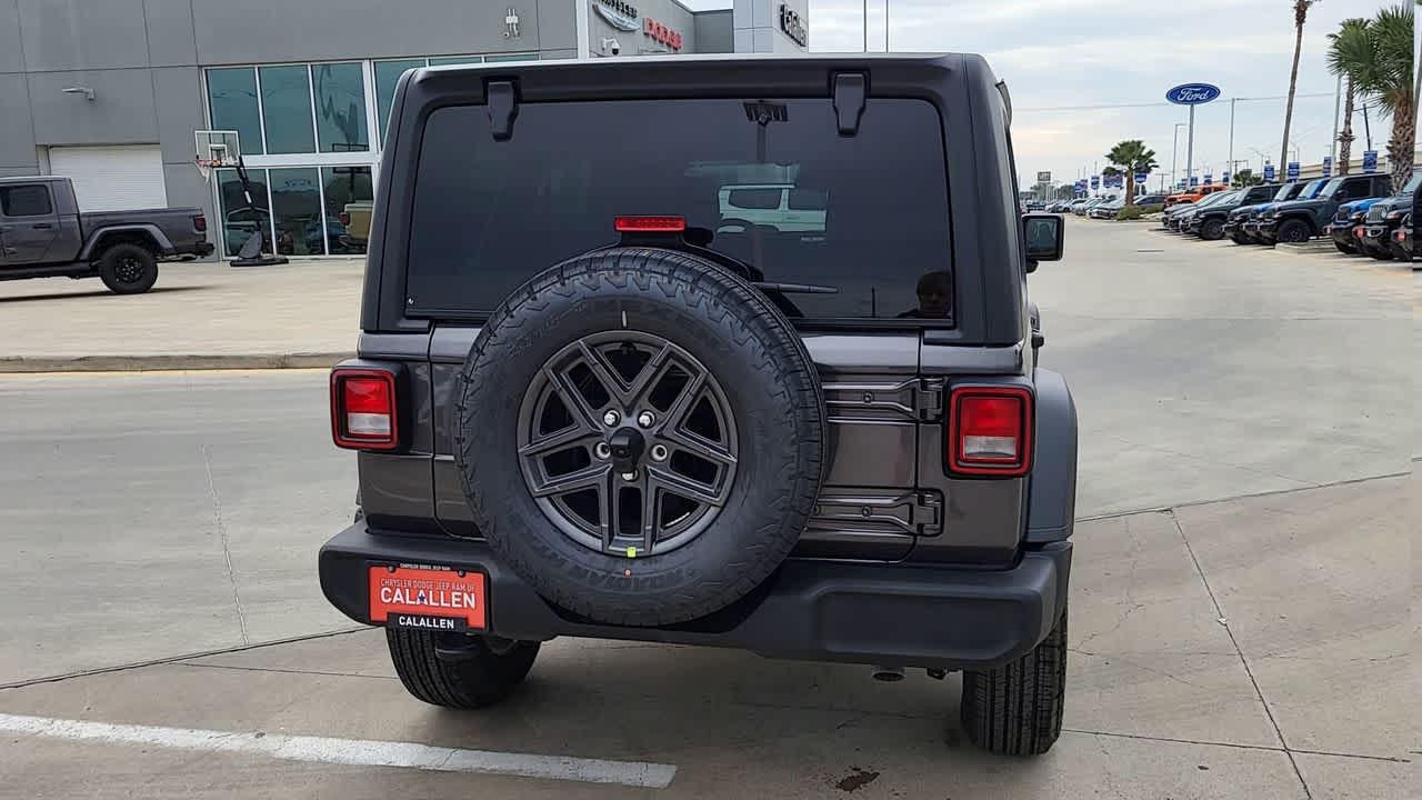 Thumbnail: 2026 Jeep Wrangler - 7