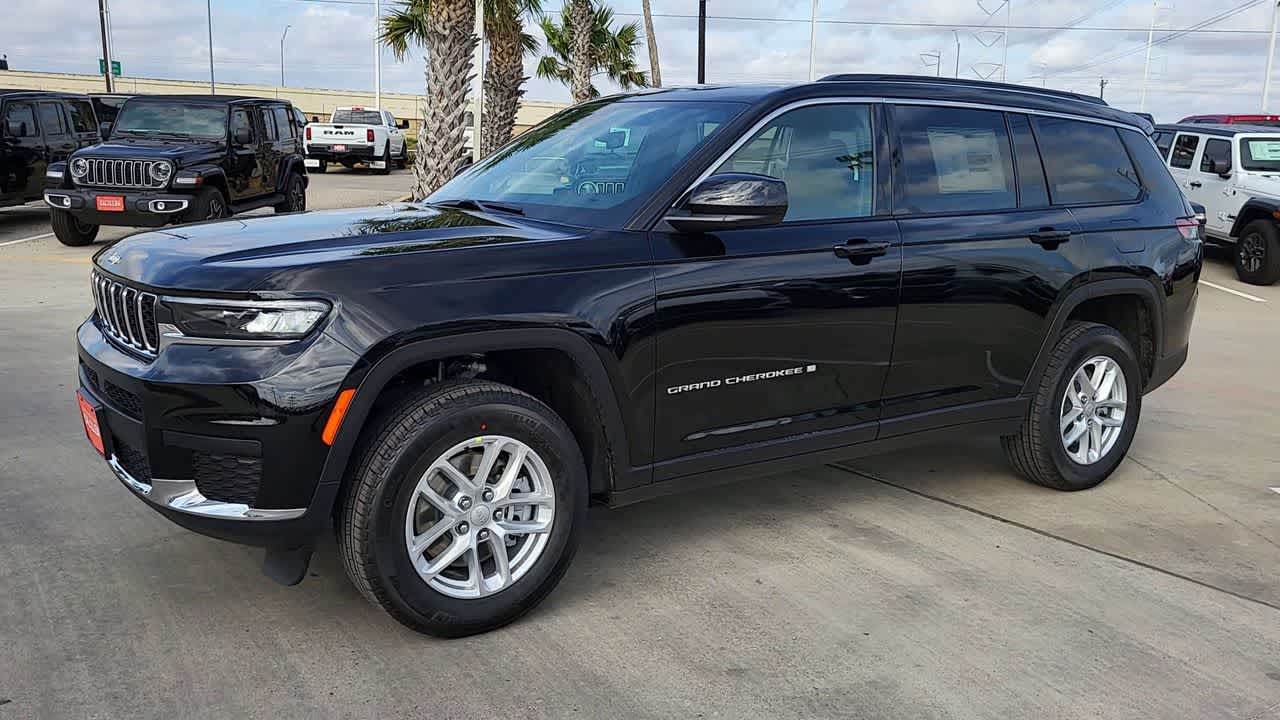 Thumbnail: 2026 Jeep Grand Cherokee - 4