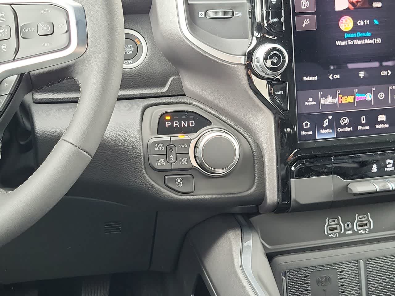 Thumbnail: 2026 RAM 1500 - 25