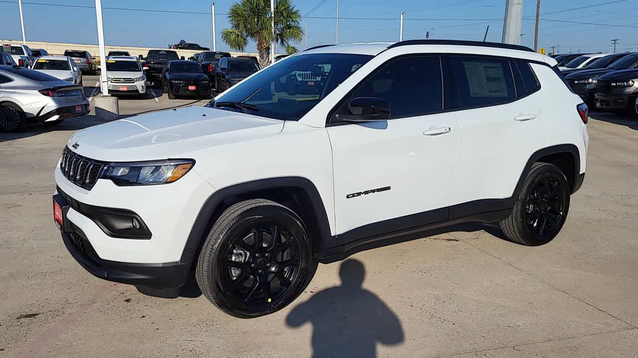Thumbnail: 2026 Jeep Compass - 4