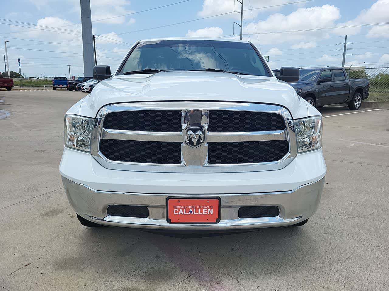 Thumbnail: 2019 RAM 1500 Classic - 14