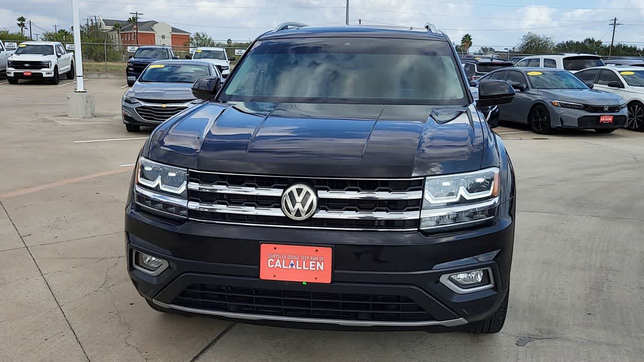 2019 Volkswagen Atlas SEL photo 3