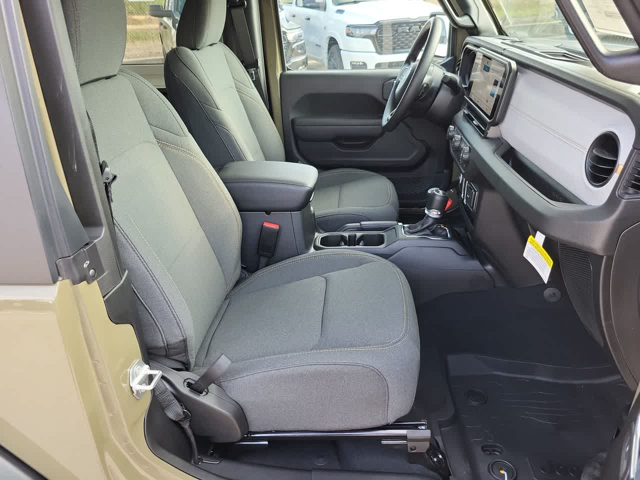 Thumbnail: 2026 Jeep Wrangler - 22