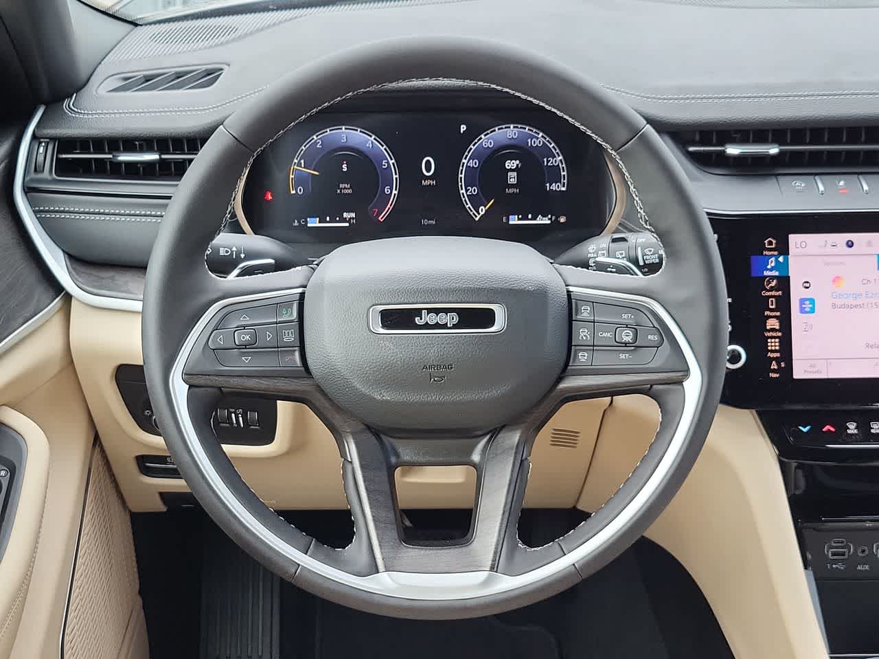 Thumbnail: 2026 Jeep Grand Cherokee - 23