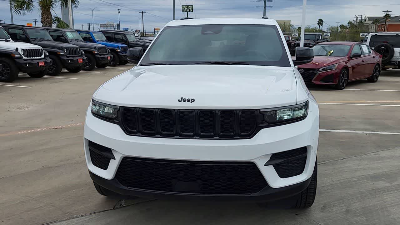 Thumbnail: 2024 Jeep Grand Cherokee - 3