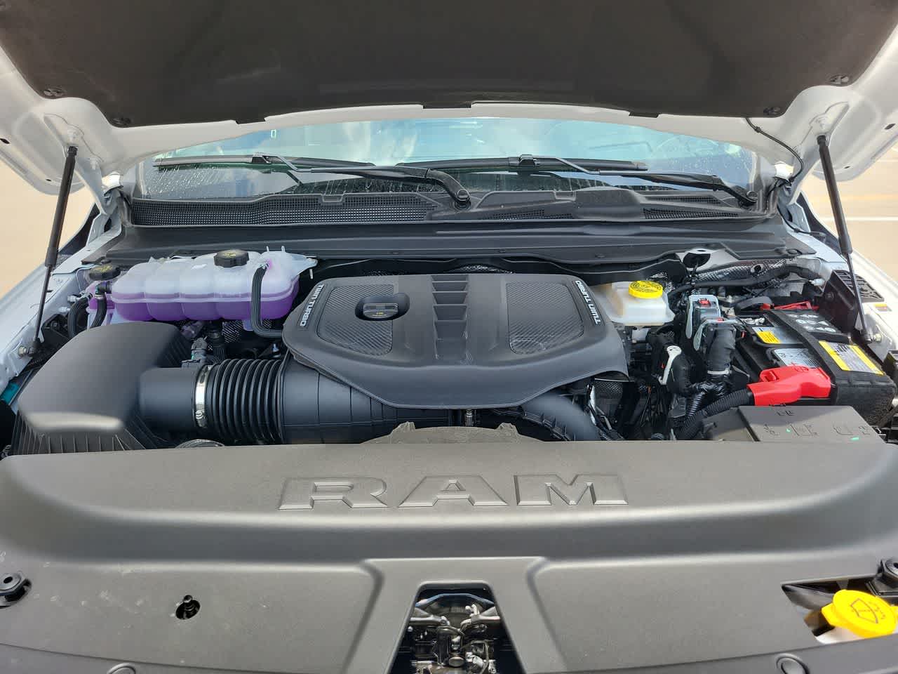 Thumbnail: 2026 RAM 1500 - 17