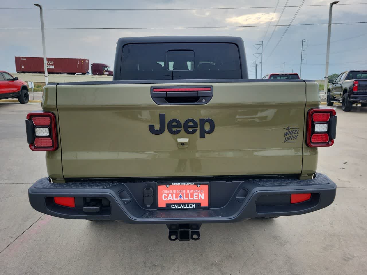 Thumbnail: 2026 Jeep Gladiator - 13