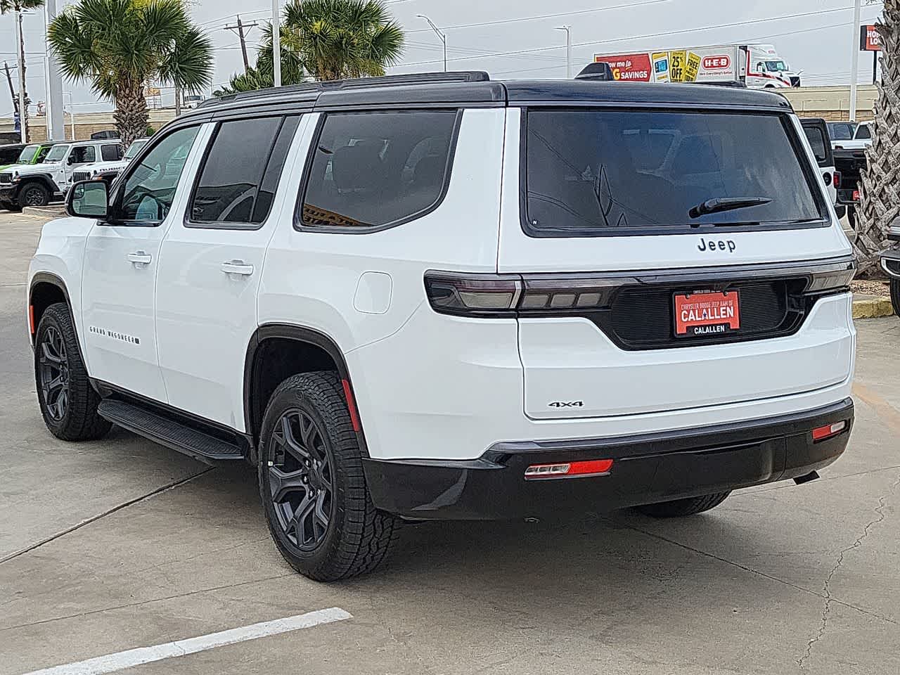 Thumbnail: 2026 Jeep Grand Wagoneer - 12