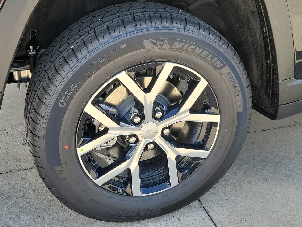 Thumbnail: 2025 Jeep Grand Cherokee - 16