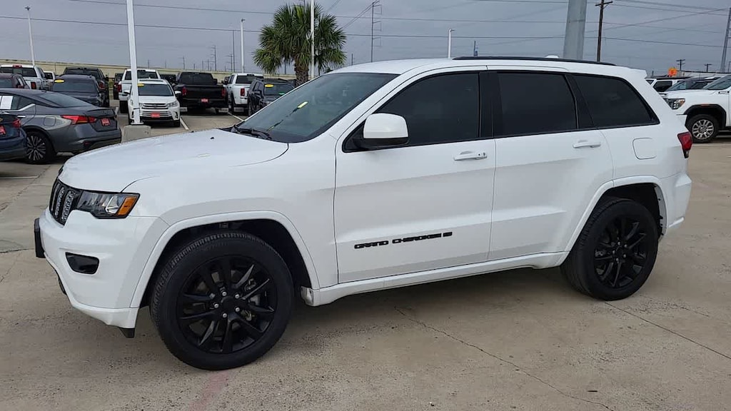 Used 2022 Jeep Grand Cherokee WK Laredo SUV