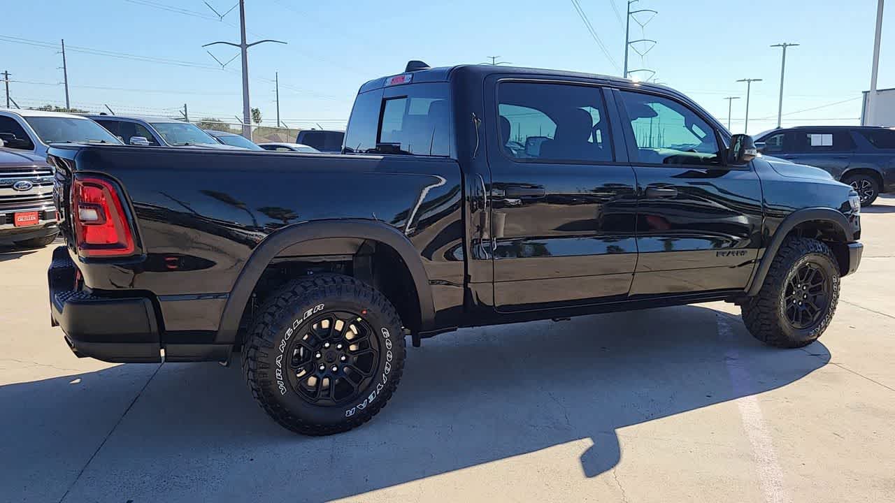 Thumbnail: 2026 RAM 1500 - 8