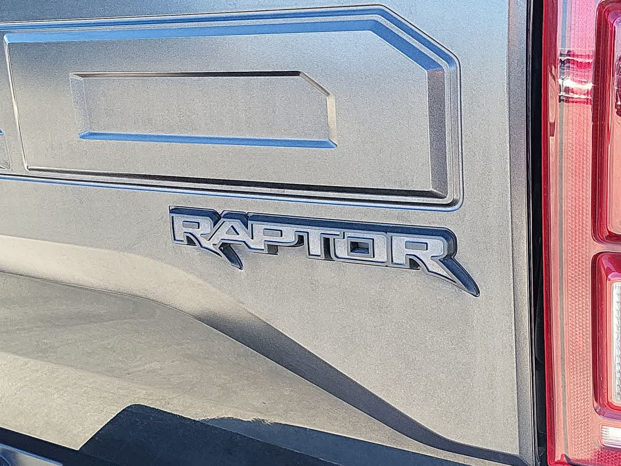 Thumbnail: 2017 Ford F-150 - 15