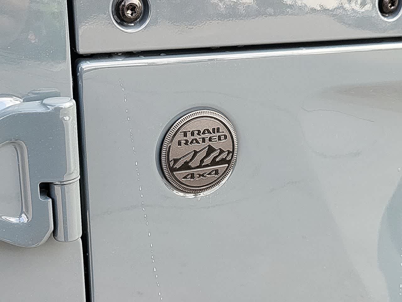 Thumbnail: 2026 Jeep Gladiator - 15