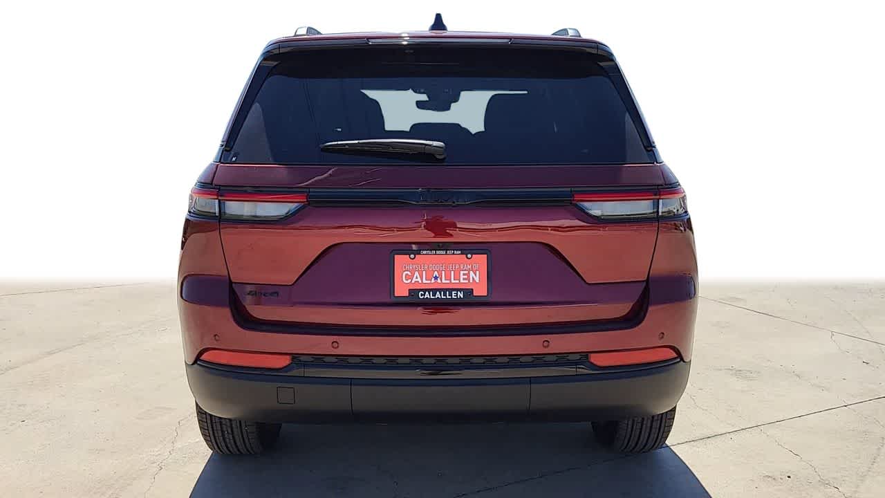 2025 Jeep Grand Cherokee Altitude 7