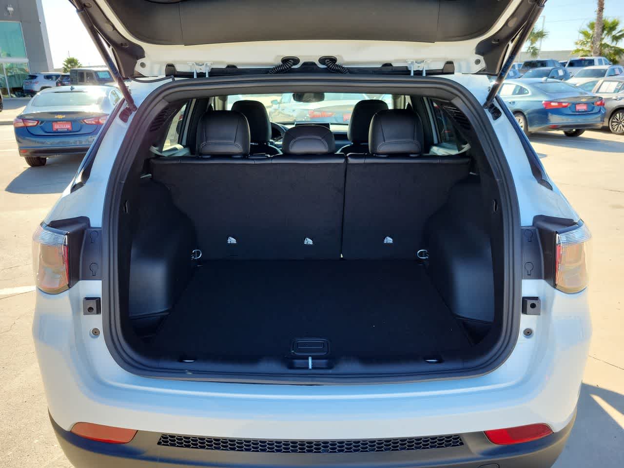 Thumbnail: 2026 Jeep Compass - 27