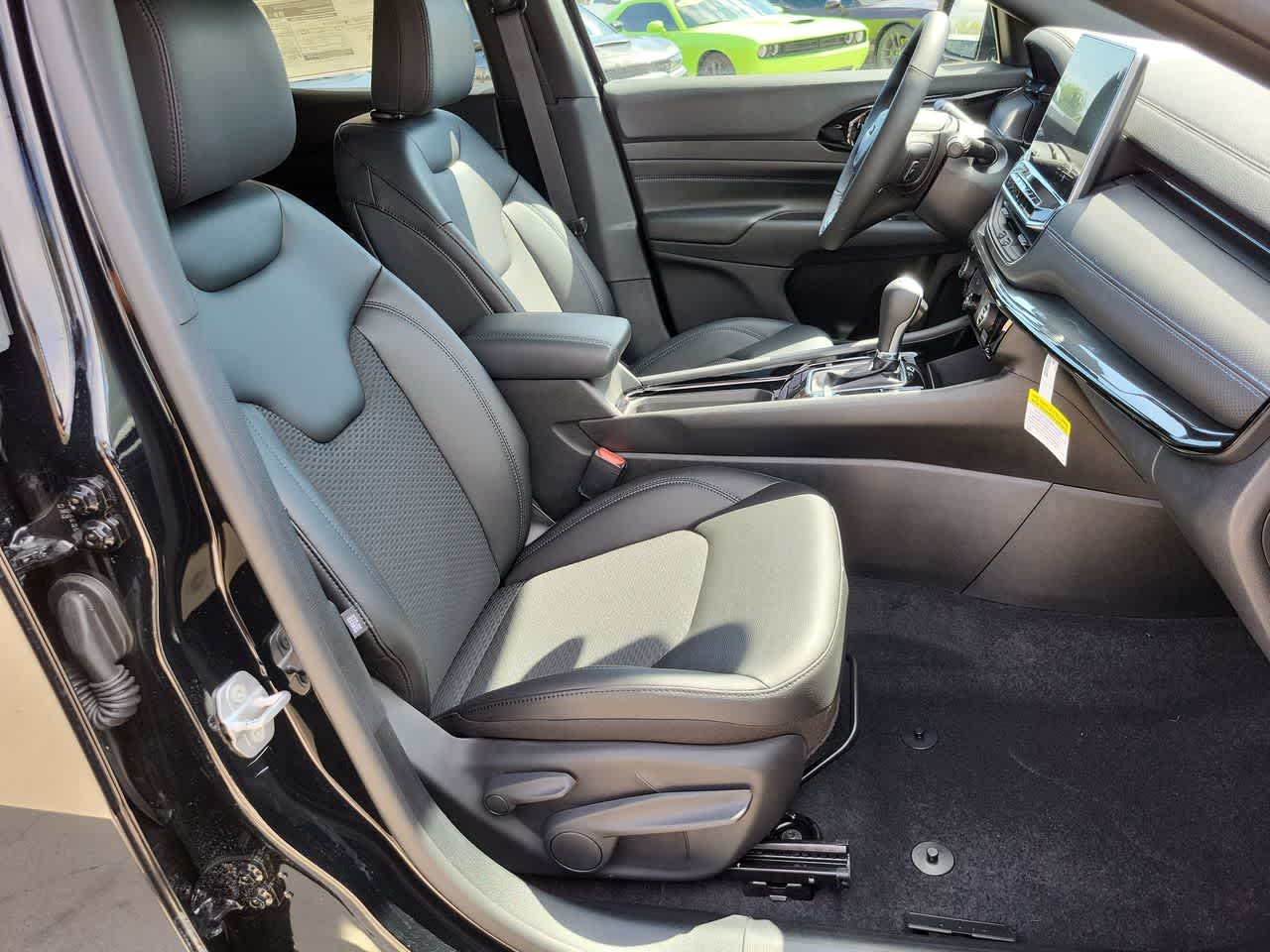 Thumbnail: 2026 Jeep Compass - 22